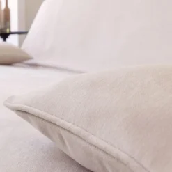 BecquetLot de 2 housses de coussin en polyester effet velours beige grège - GALENA CLIC