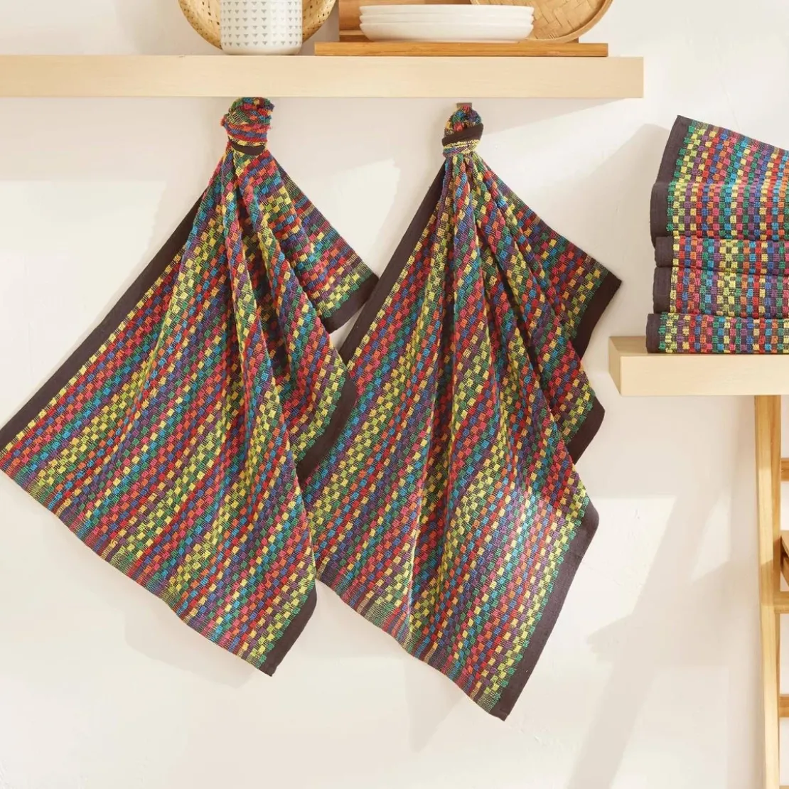 BecquetLot de 3 ou de 6 Essuie-mains 50x80 AIGNAN - multicolore