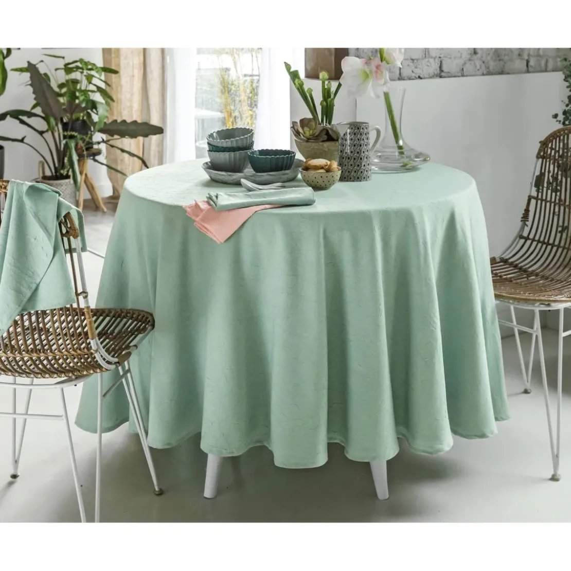 BecquetLot de 3 serviettes de table en polyester vert céladon effet froissé - FONTANA
