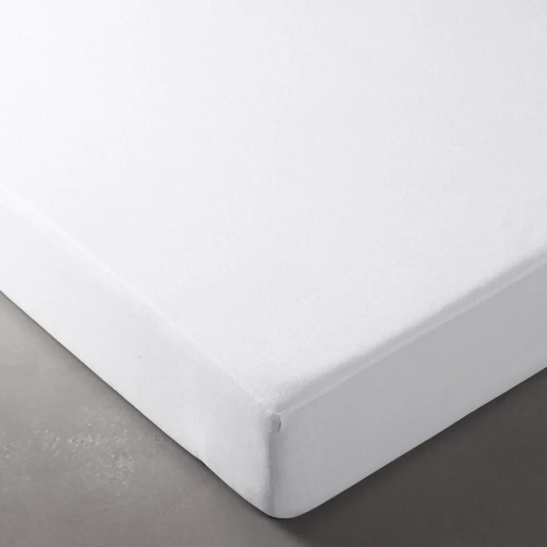 BecquetMolleton protege matelas blanc