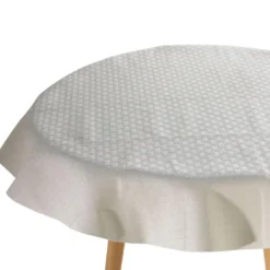 BecquetNappe de protection pour table ronde ou ovale modèle luxe 150 cm