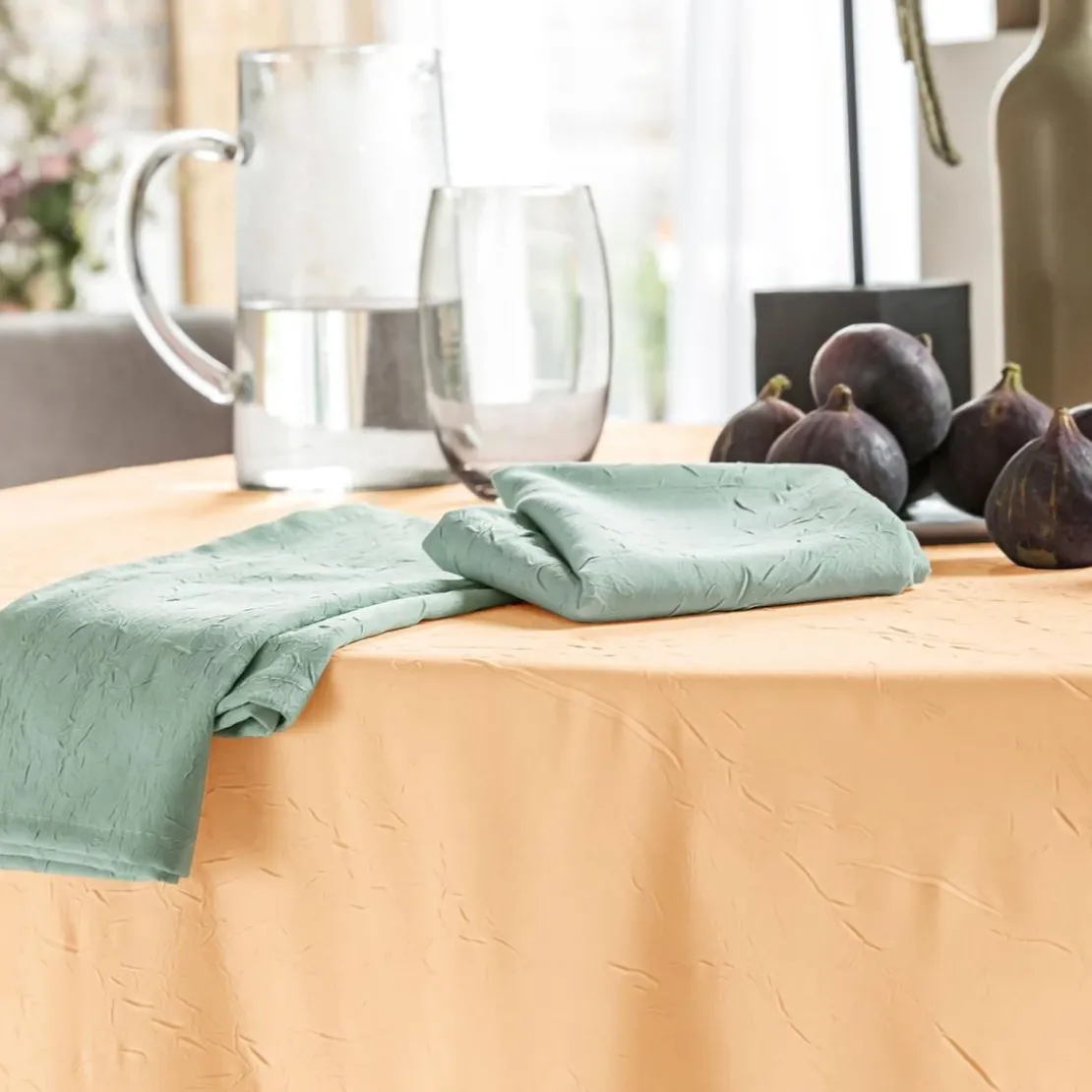BecquetNappe de table en polyester beige sable effet froissé - FONTANA