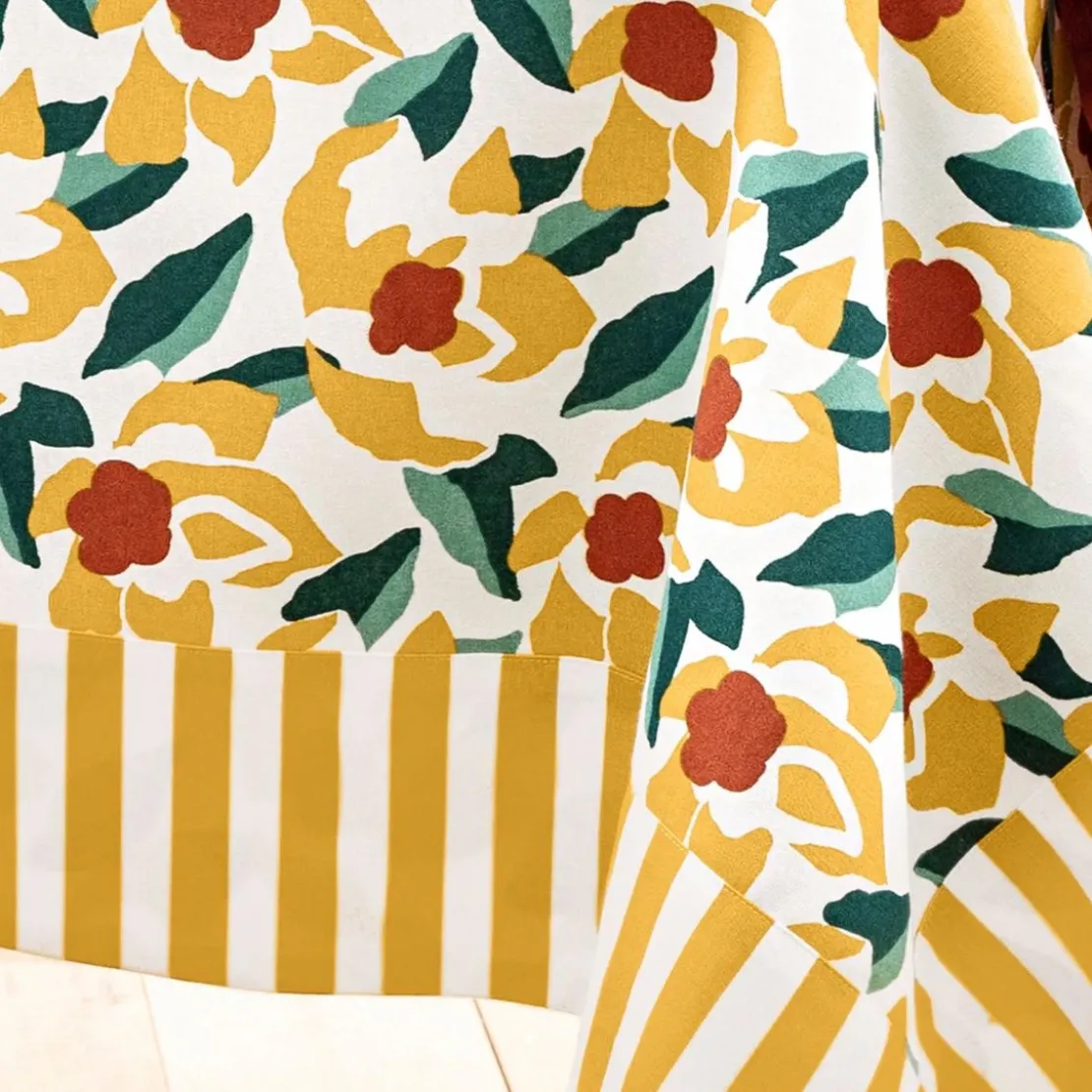 BecquetNappe en coton ANAYA fleurs et rayures - jaune ocre