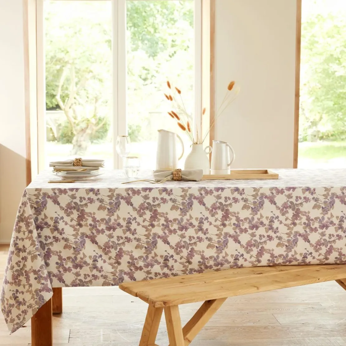 BecquetNappe motif fleurs GLYCINAP violet violine