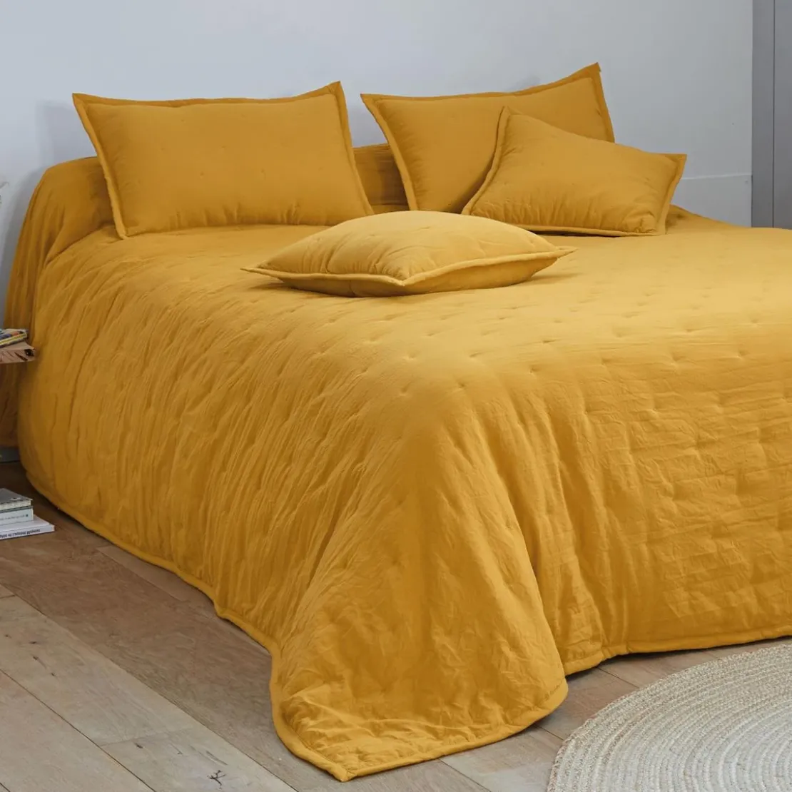 BecquetPlaid matelassé en polyester jaune or - CELESTE