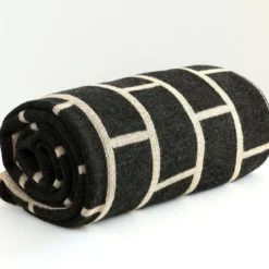BecquetPlaid tricot effet brique noir BRIQUE TRICOT