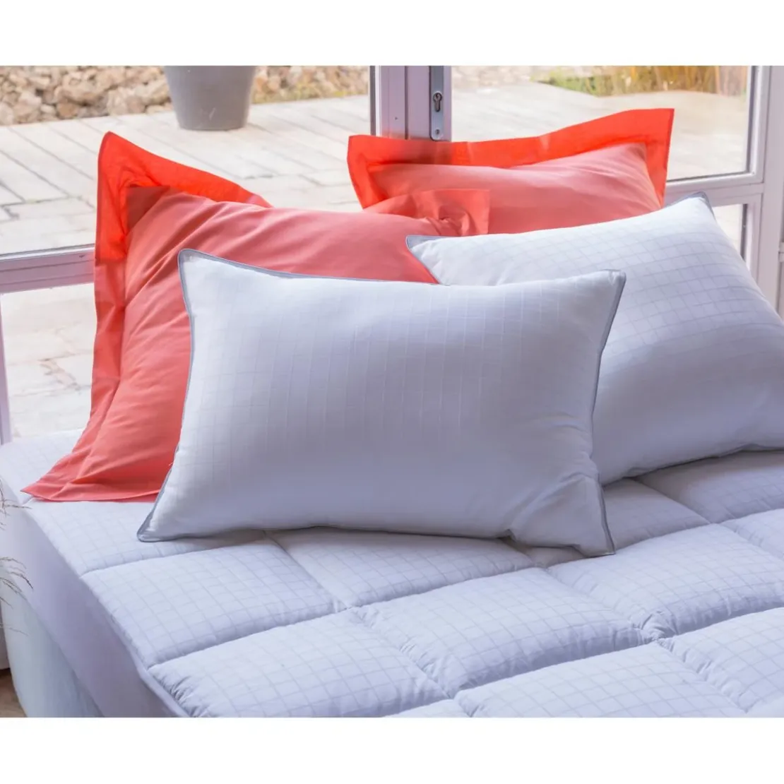 BecquetProtection de matelas 80x200 BALKAN g/m² blanche en satin