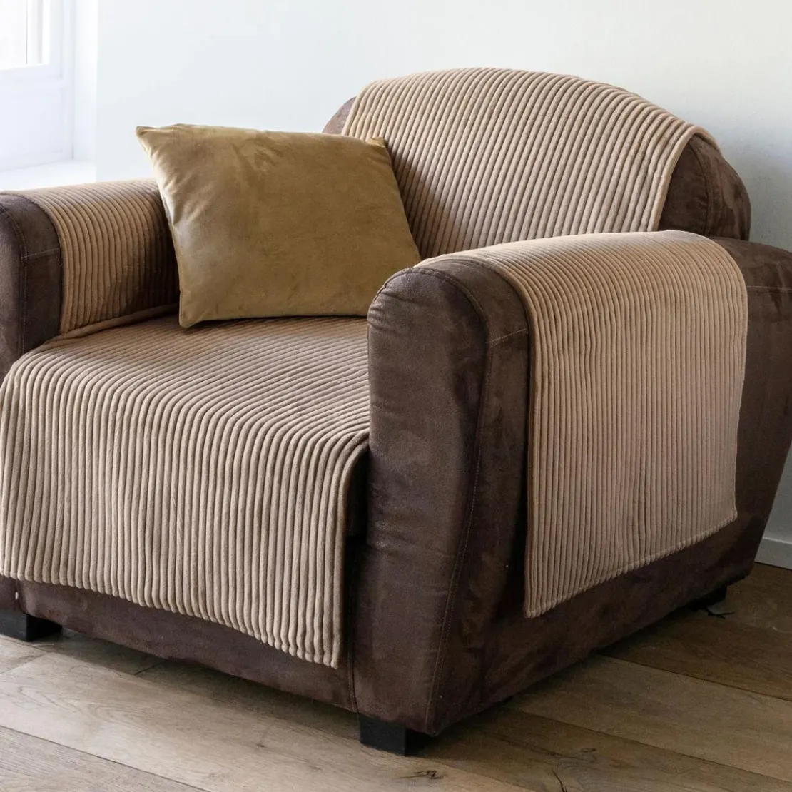 BecquetProtège fauteuil VELOURS côtelé - beige