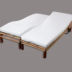 BecquetProtège-matelas double couchage en bouclette blanche unie - PRONEEM