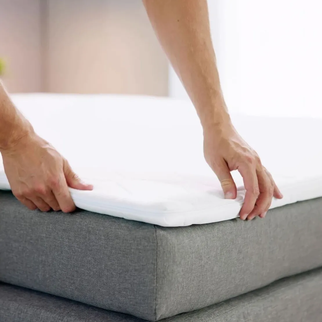 BecquetProtège-matelas jersey blanc uni intégral et extensible pour surmatelas - HOUSSE SU
