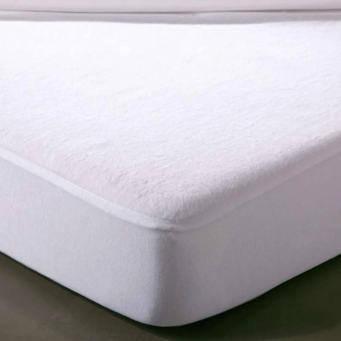 BecquetProtège-matelas molleton blanc uni triple protection - MOLLETON PURE ESSENTIAL