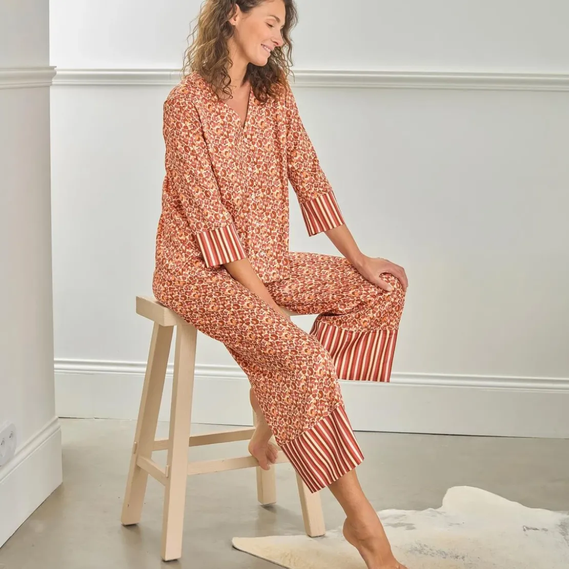 BecquetPyjama en satin PAULETTELEO motif Leopard - rose