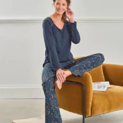 BecquetPyjama femme en coton LOUNA motif astral - bleu marine