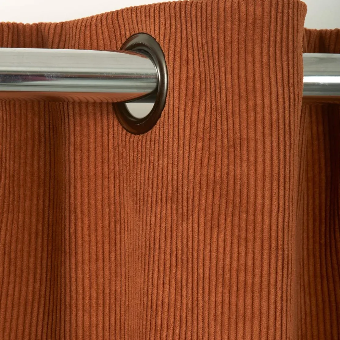 BecquetRideau occultant velours côtelé 140x260 ALBERTA - caramel