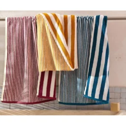 BecquetServiette de bain en coton bleu canard motif rayures - Collection CHARLIE
