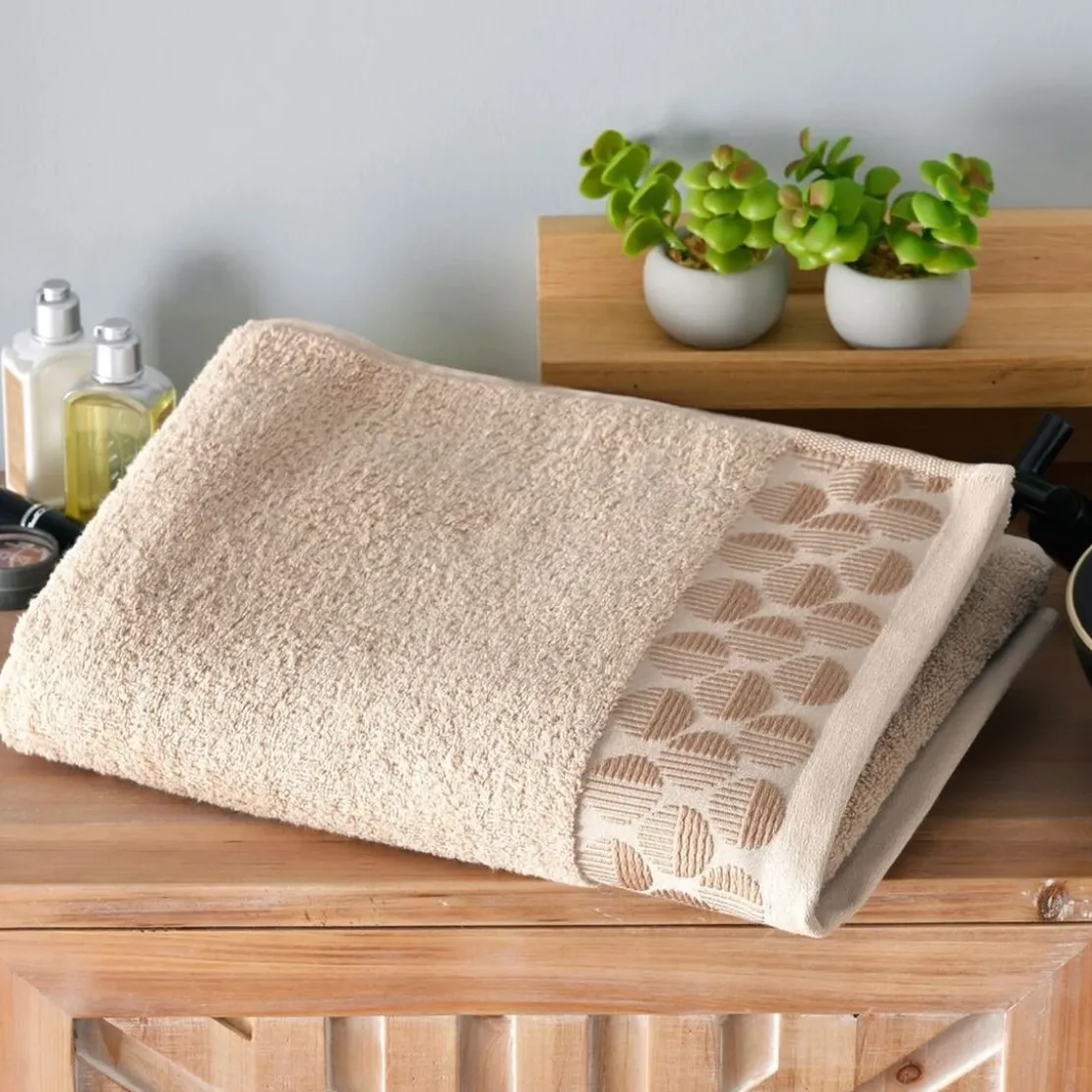 BecquetServiette de toilette en coton beige avec liteau cercle - SERVOPTIQUE
