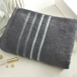 BecquetServiette de toilette 560 g/m² EXTRA SOFT - gris foncé