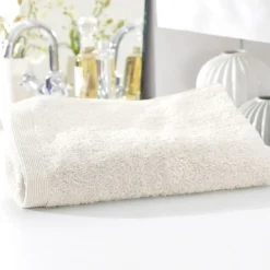 BecquetServiette de toilette 550g/m² CAROLINE - blanc ivoire