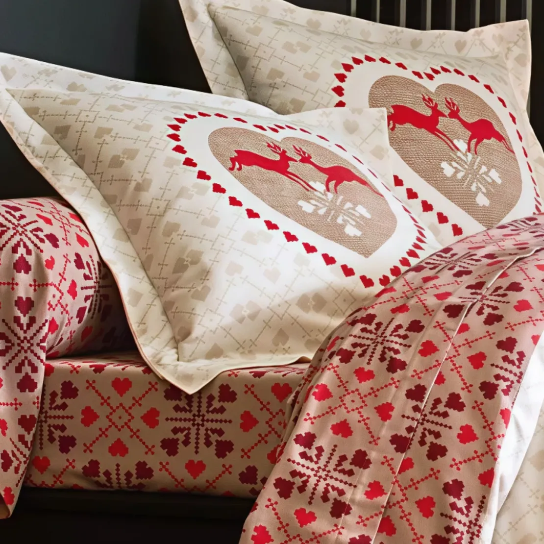 BecquetTaie de traversin flanelle SAUT DE BICHES - rouge