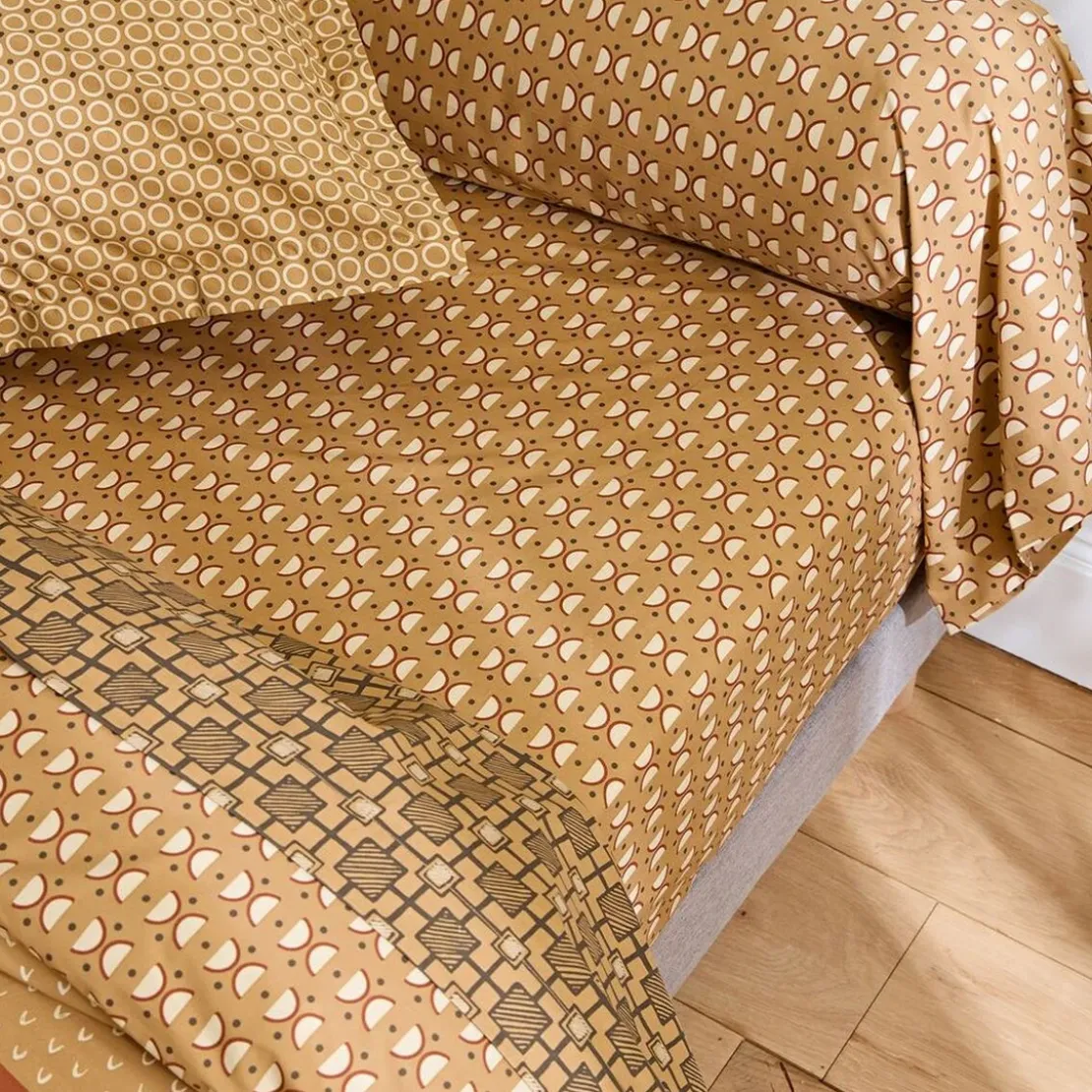 BecquetTaie de traversin percale de coton ROMEO - jaune ocre