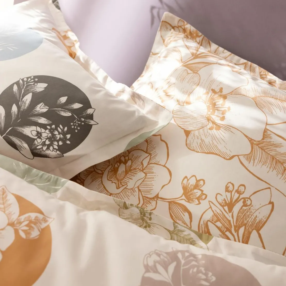 BecquetTaie d'oreiller coton écru floral multicolore réversible - DOTTY