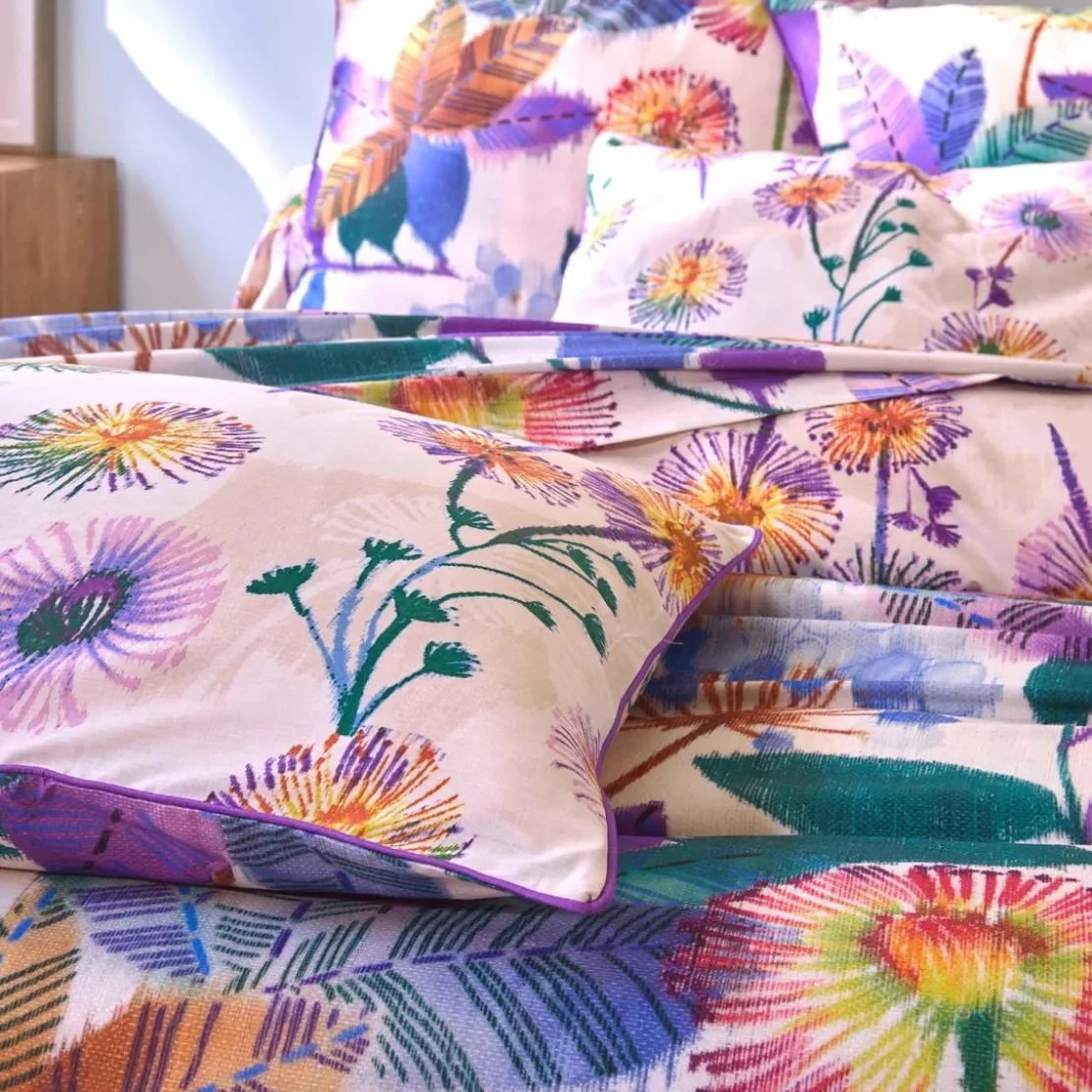 BecquetTaie d'oreiller coton beige rosé réversible motif floral multicolore - Collection IMAGINAIRE