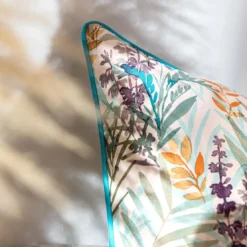 BecquetTaie d'oreiller coton beige réversible motif floral multicolore - Collection ECLOSION POETIQUE