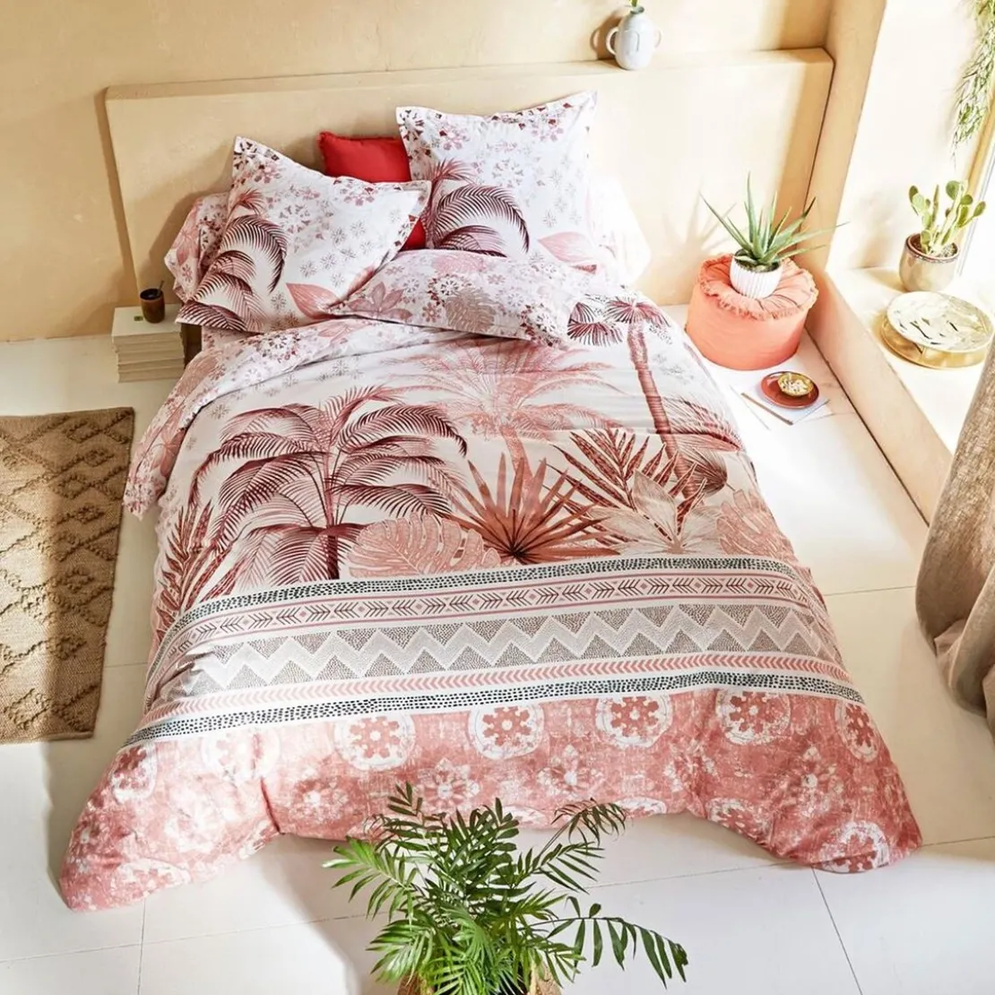 BecquetTaie d'oreiller en coton OASIS motif exotique rose