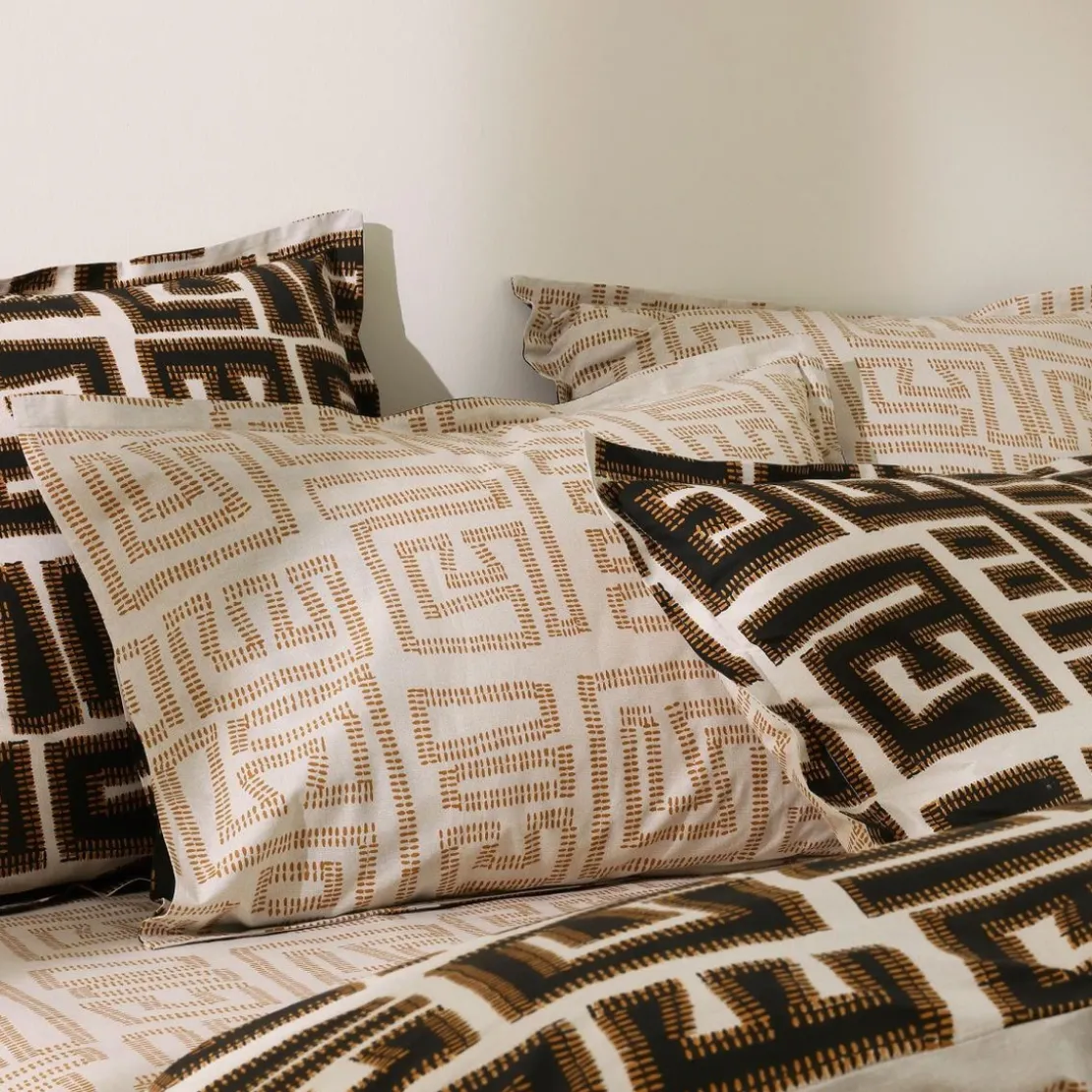 BecquetTaie d'oreiller en coton beige - NAKUPENDA