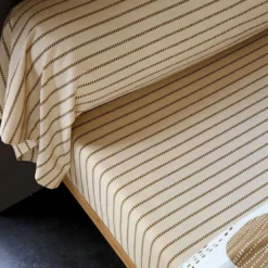 BecquetTaie d’oreiller ou de traversin en coton beige à motif graphique - BAXLEY