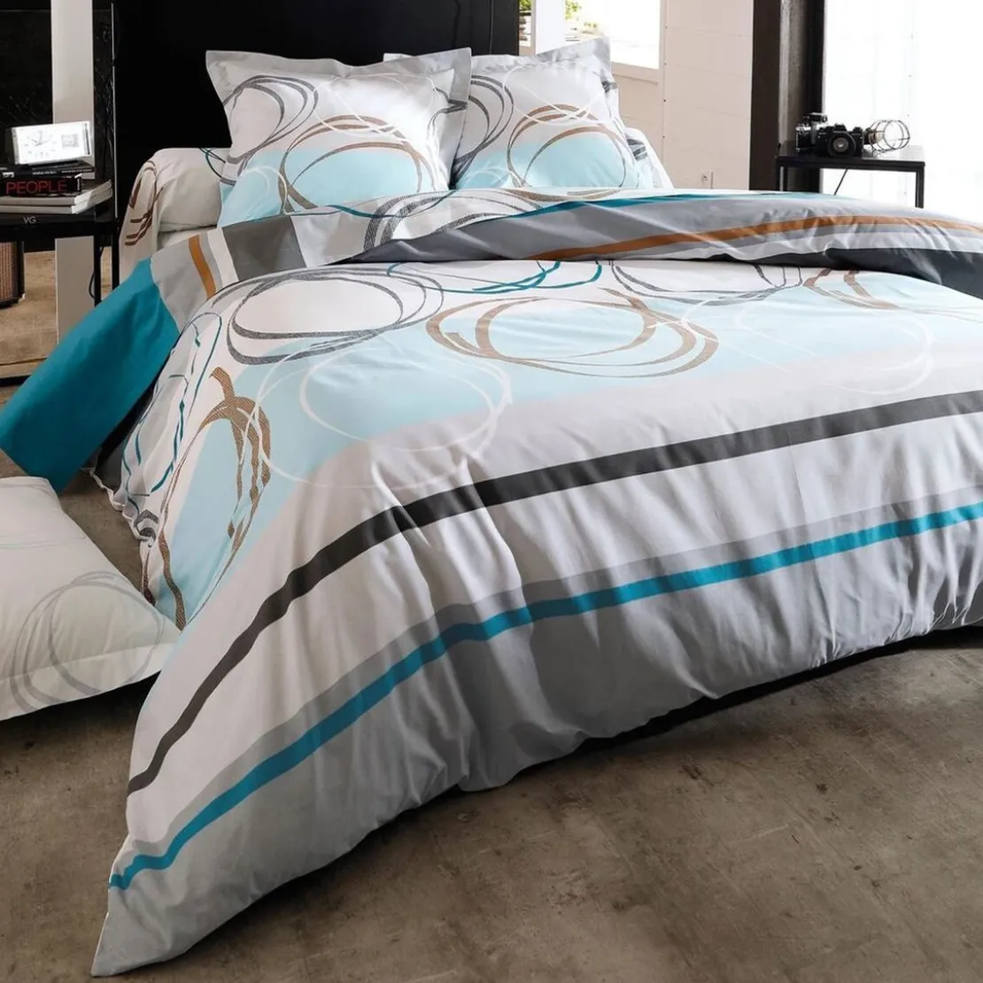 BecquetTaie d'oreiller ou traversin motif spirales - vert d'eau