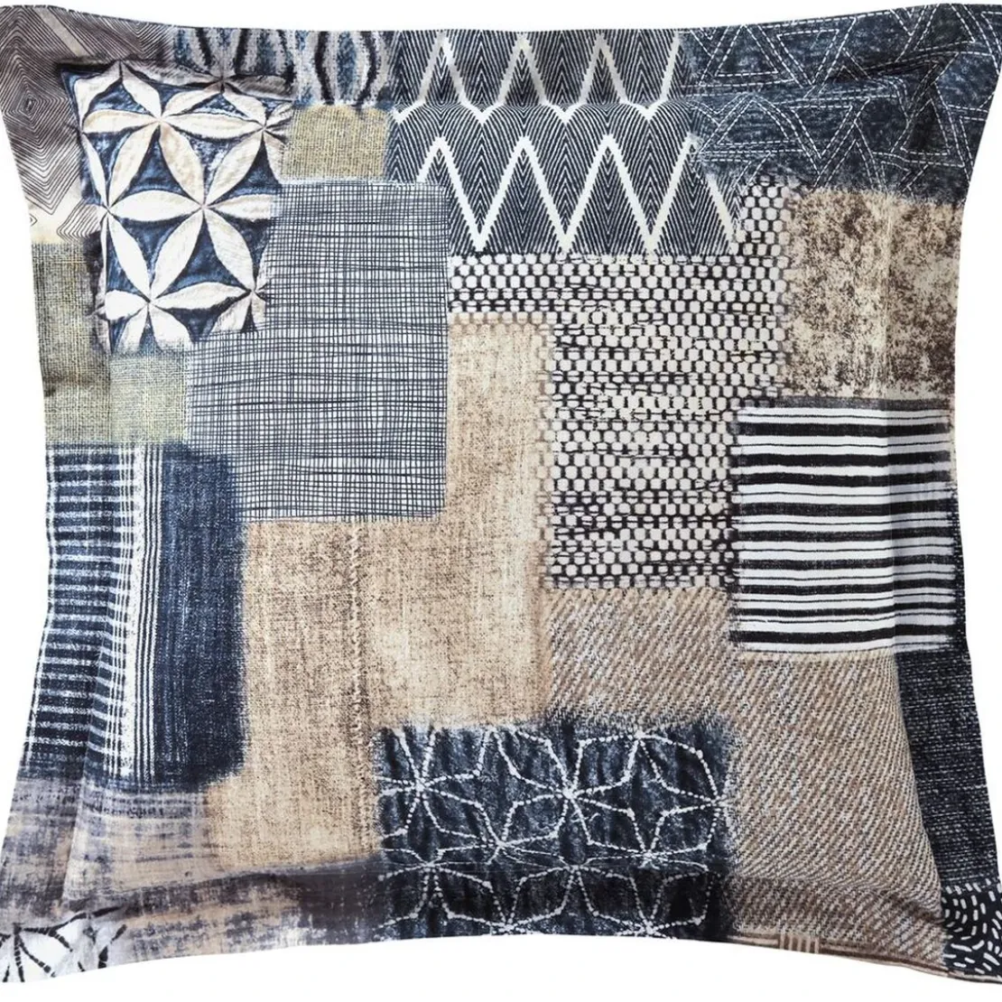 BecquetTaie d'oreiller ou traversin en coton bleu grisé effet patchwork - ILE DE CANDIE