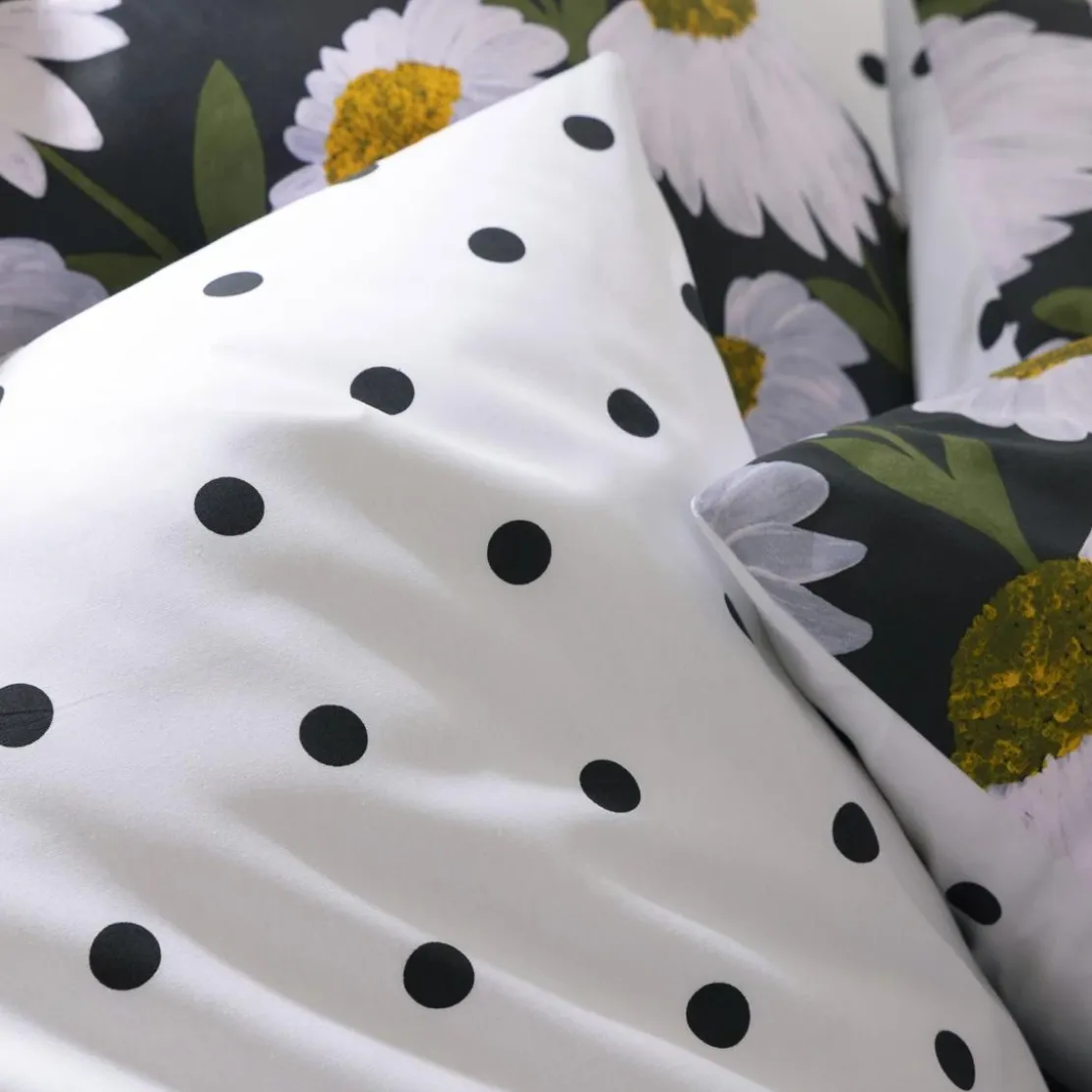 BecquetTaie d'oreiller polycoton MARGUERITE - noir