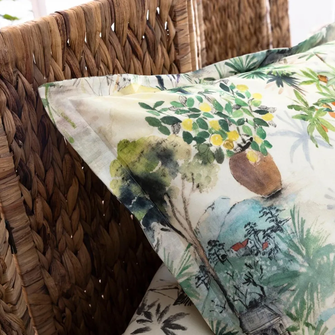 BecquetTaie d'oreiller réversible en coton écru à motif paysage tropical multicolore - DOLCE VITA