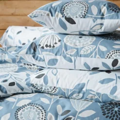 BecquetTaie d'oreiller réversible en coton bleu à motif floral - SEVENTIES
