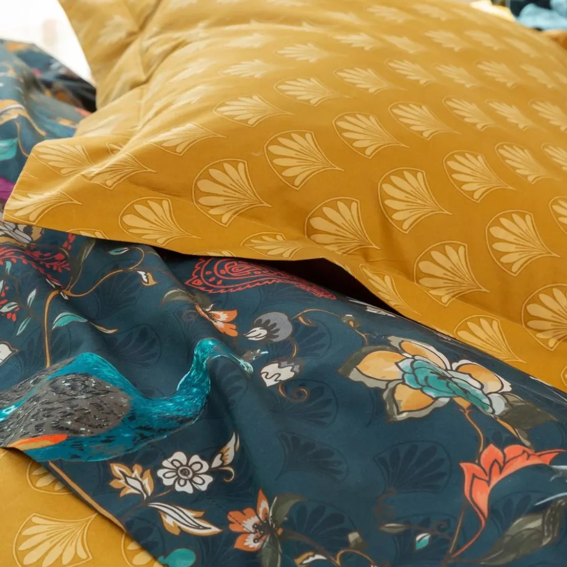 BecquetTaie d'oreiller volant motif fleurs et paons DR. MAGNIFIQUE - mulitcolore