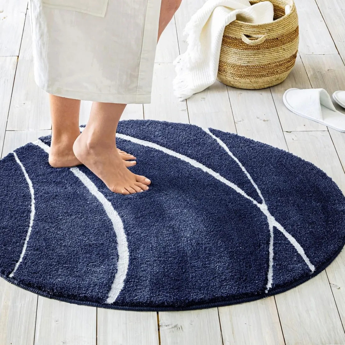 BecquetTapis contour WC en polyester bleu à motif graphique - PIERRE