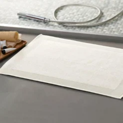 BecquetTapis de bain CAROLINETAP 60x100 blanc ivoire