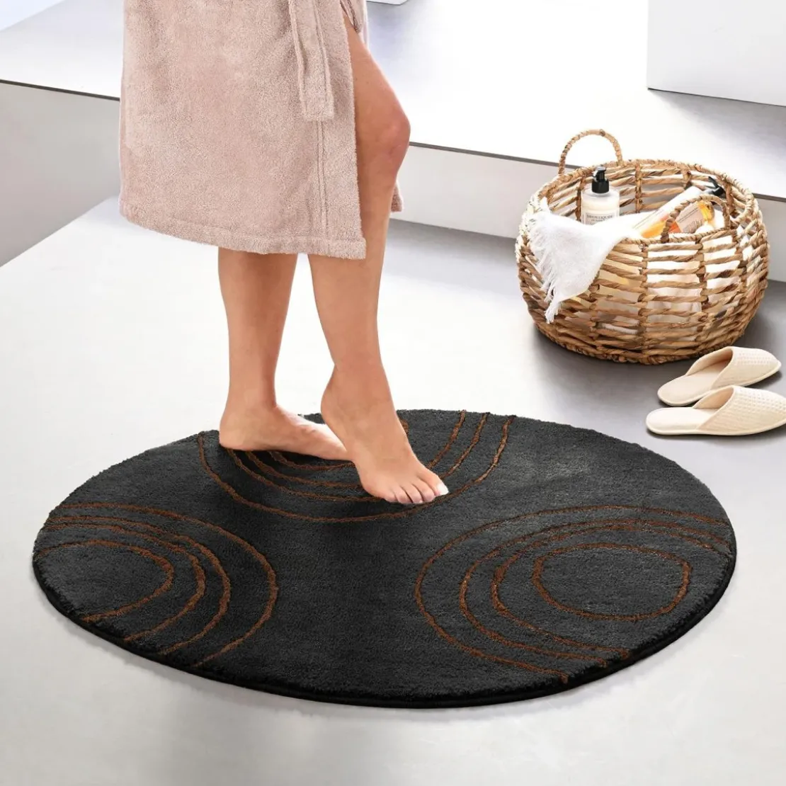 BecquetTapis de bain SPIRALE - noir