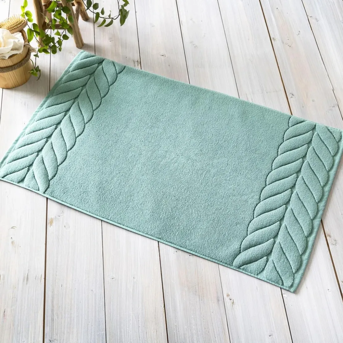 BecquetTapis de bain 50x80 TRESSE - bleu celadon