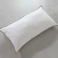 BecquetTraversin plat médium blanc uni antiacariens et antibactérien - HOLLOFLEX