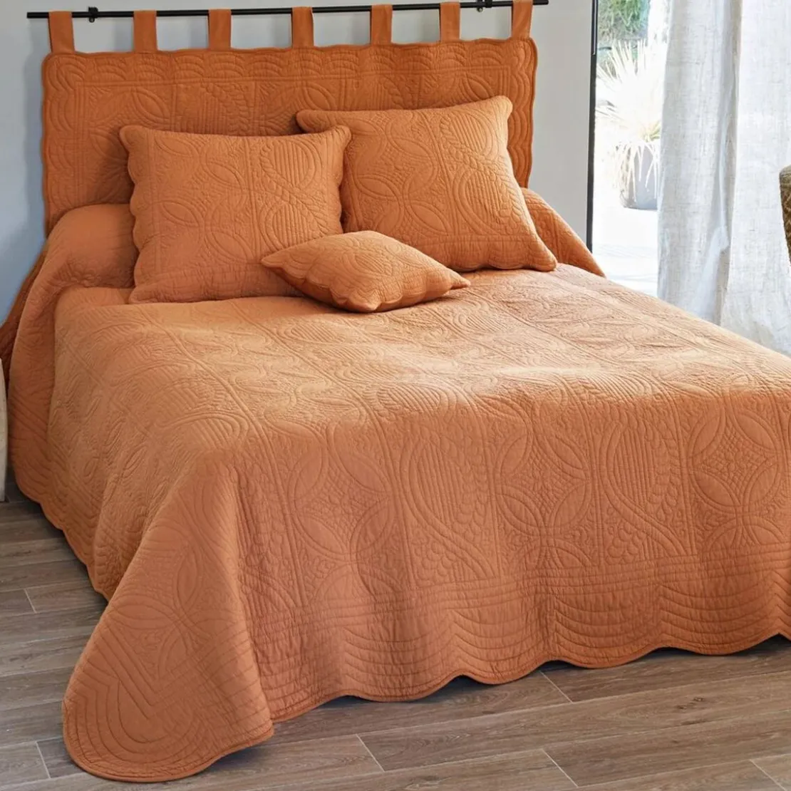 BecquetTête de lit en boutis uni coton BAILLARGUES - marron caramel