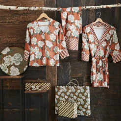 BecquetVeste intérieur Marron havane Japkimo