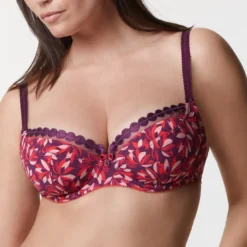 BestformSoutien-gorge Emboitant à Armatures - Grenat- PALMA SWING