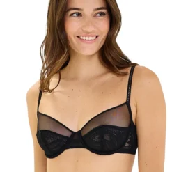 Billet DouxSoutien-gorge emboitant à armatures noir- Céleste