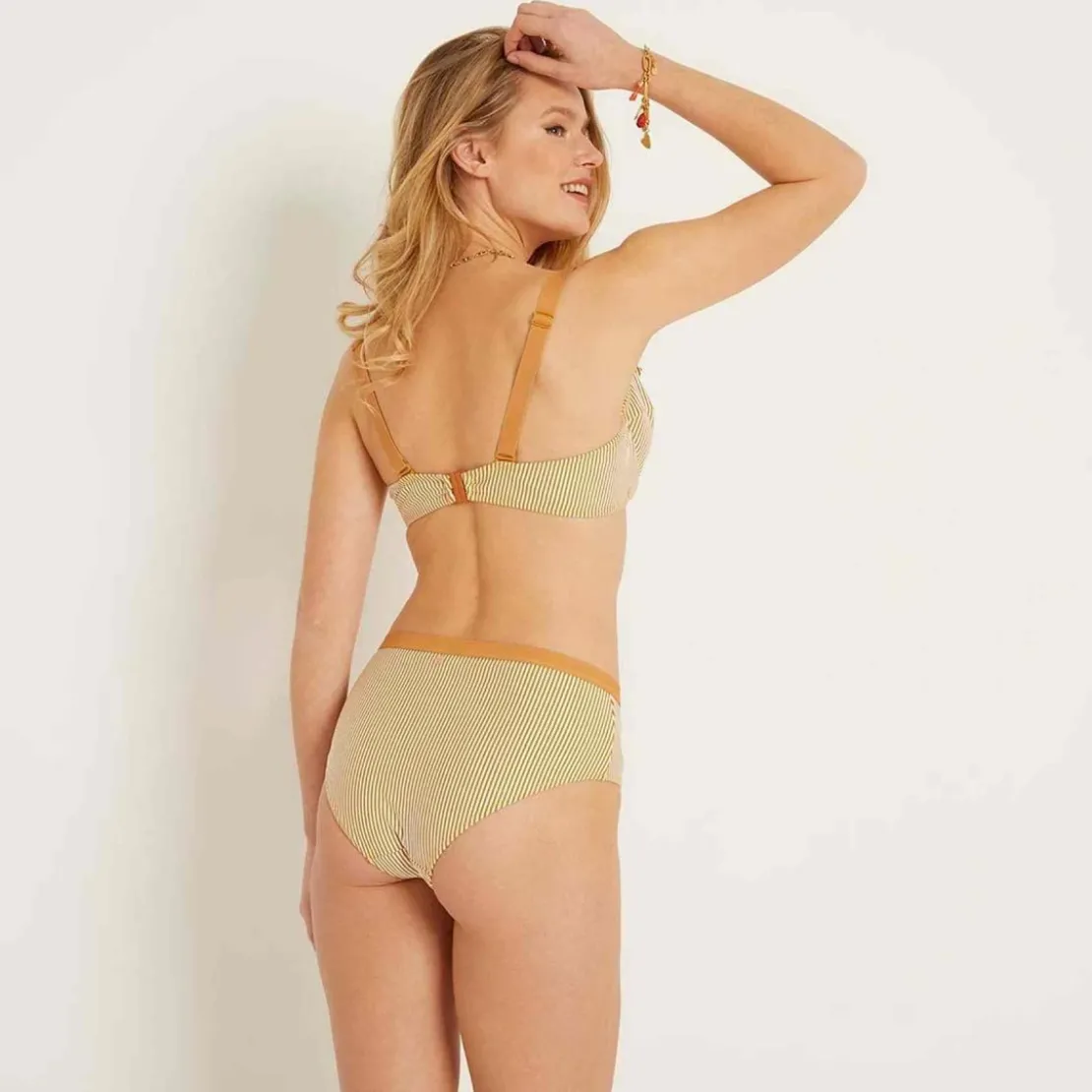 Brigitte BardotHaut de maillot de bain armatures Marron- ICONIQUE