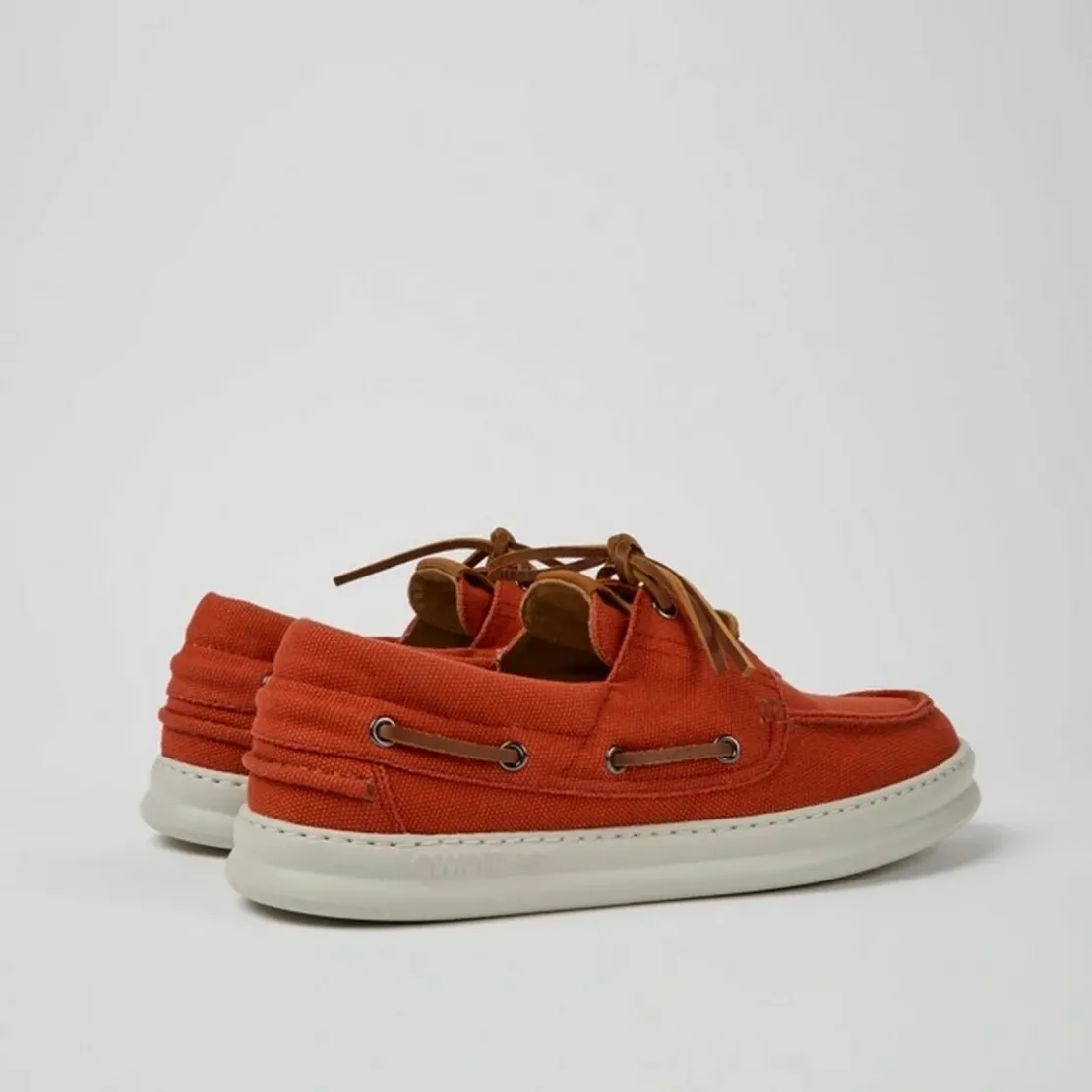 CamperChaussure Homme Runner en coton rouge