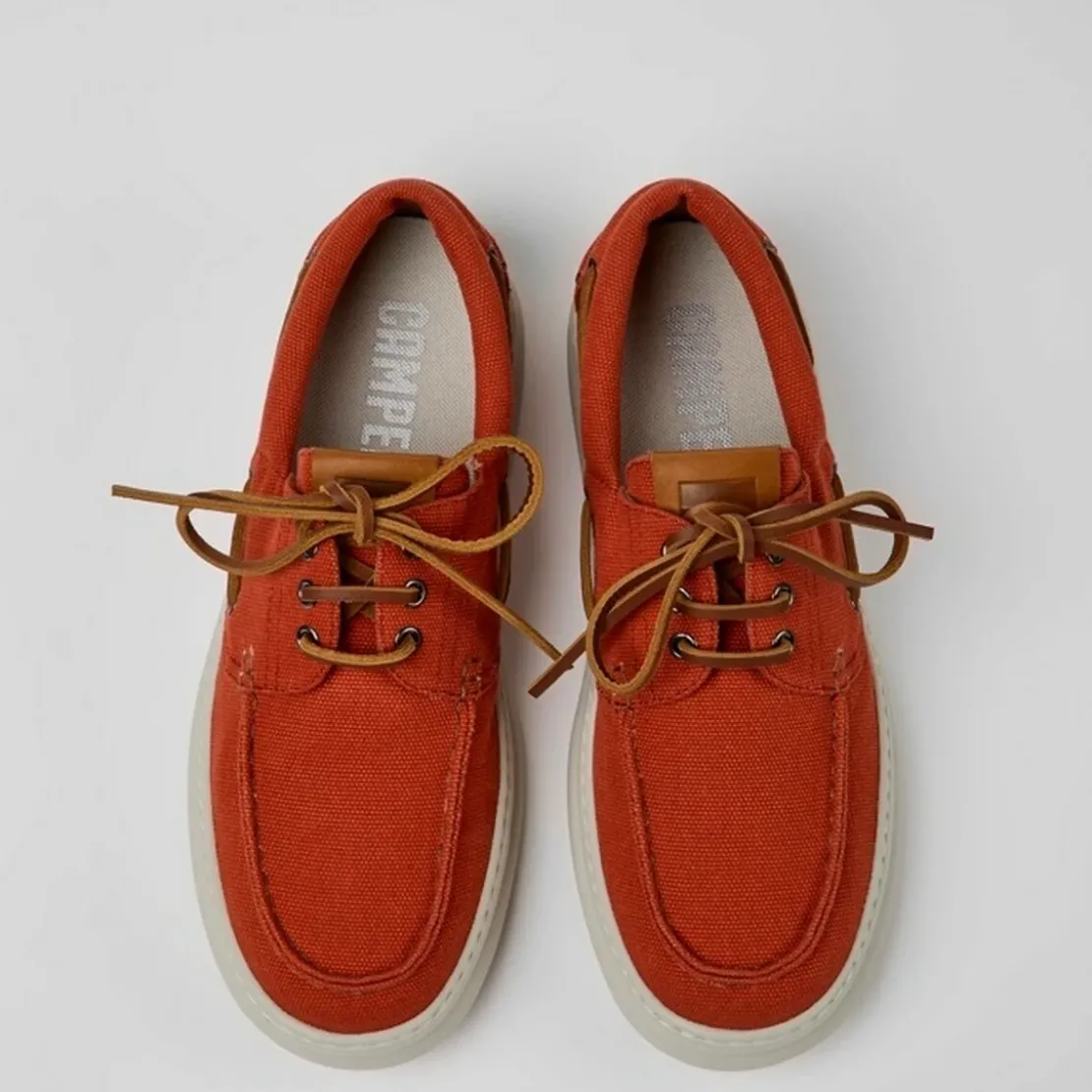 CamperChaussure Homme Runner en coton rouge
