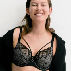 ChantelleSoutien-gorge armaturé très enveloppant - Noir- Graphic Support