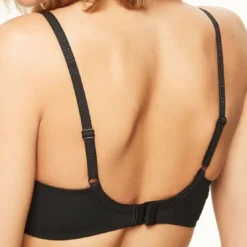 ChantelleSoutien-gorge moulé minimiseur noir- Orangerie
